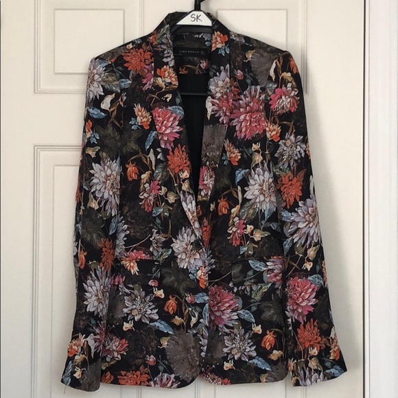 Zara Woman Floral Blazer